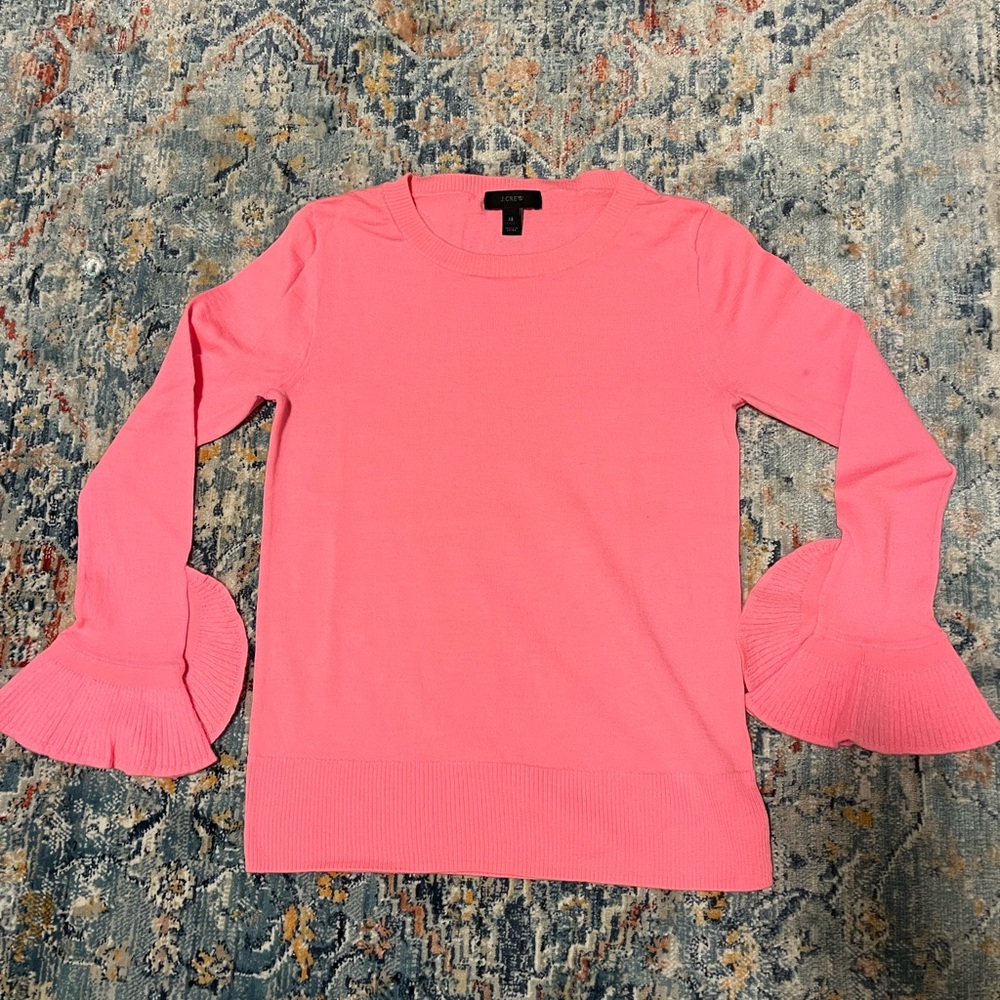 J Crew merino wool coral ruffle sleeve sweater - XS